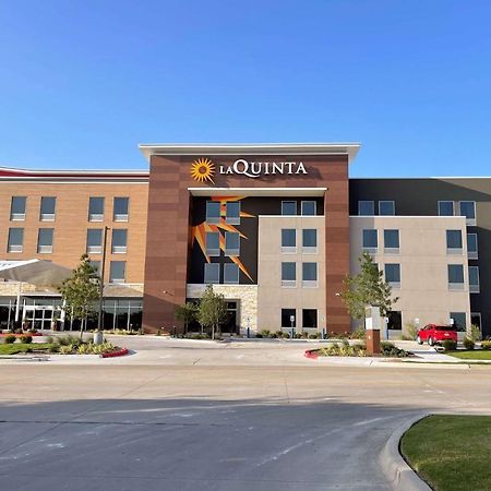 La Quinta Inn & Suites By Wyndham Pflugerville Esterno foto