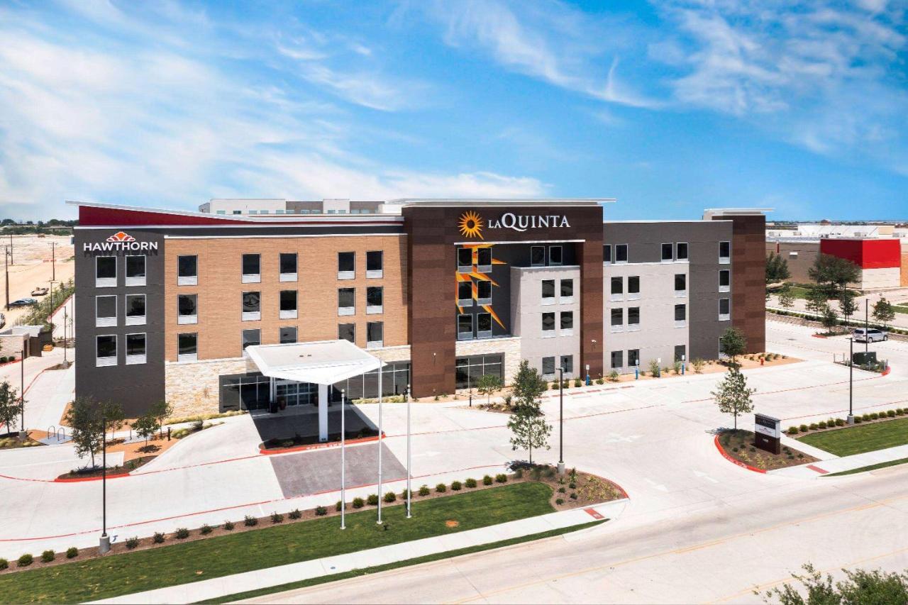 La Quinta Inn & Suites By Wyndham Pflugerville Esterno foto